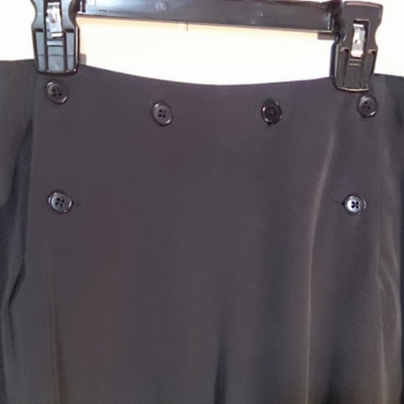 InWear, Dark grey, shorts/skirt, double breasted, front button closure - Picture 10 of 16